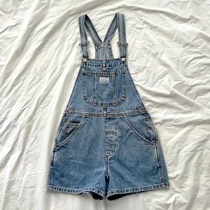 Levi’s Short Overalls